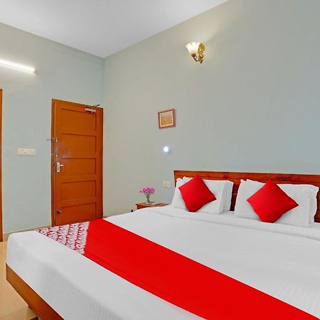 Flagship Hotel Adara Residency Thiruvananthapuram Exterior foto